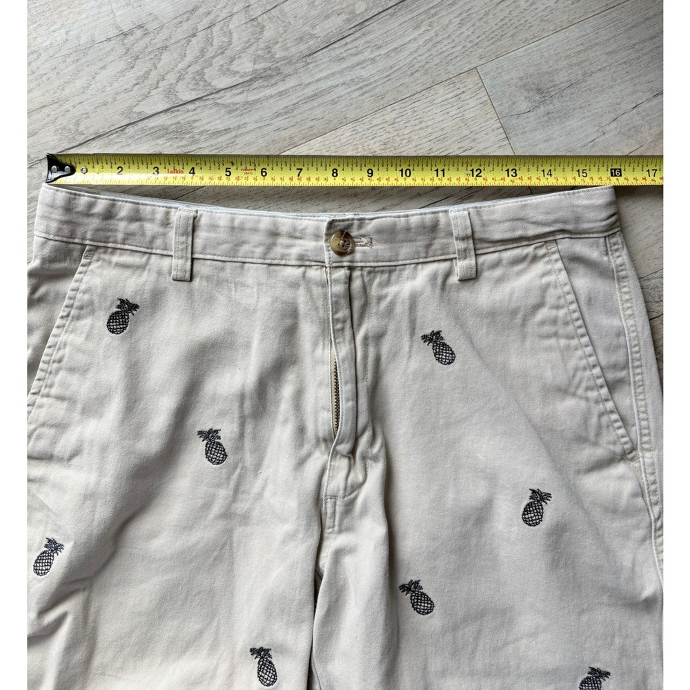 Chaps‎ Chino Shorts Tan Khaki Pineapple Embroidered Cotton Mens Size 32 - Picture 3 of 8